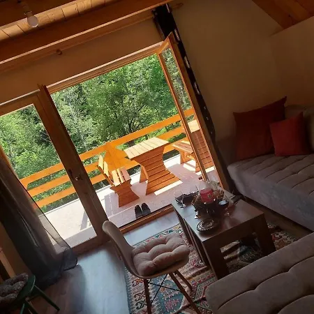 Brvnara Jahorinka * Jahorina